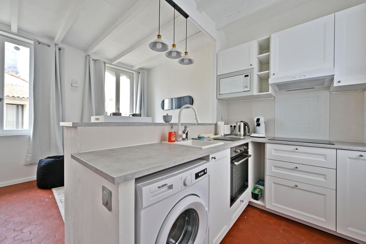 Au Roi Rene - Ac Clim - Wifi Apartment Avignon Bagian luar foto