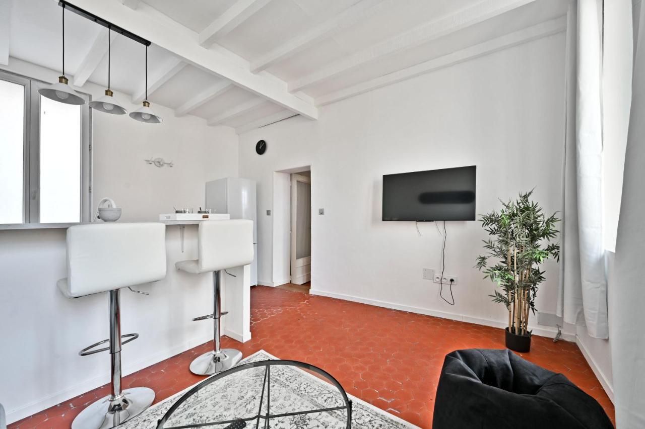 Au Roi Rene - Ac Clim - Wifi Apartment Avignon Bagian luar foto